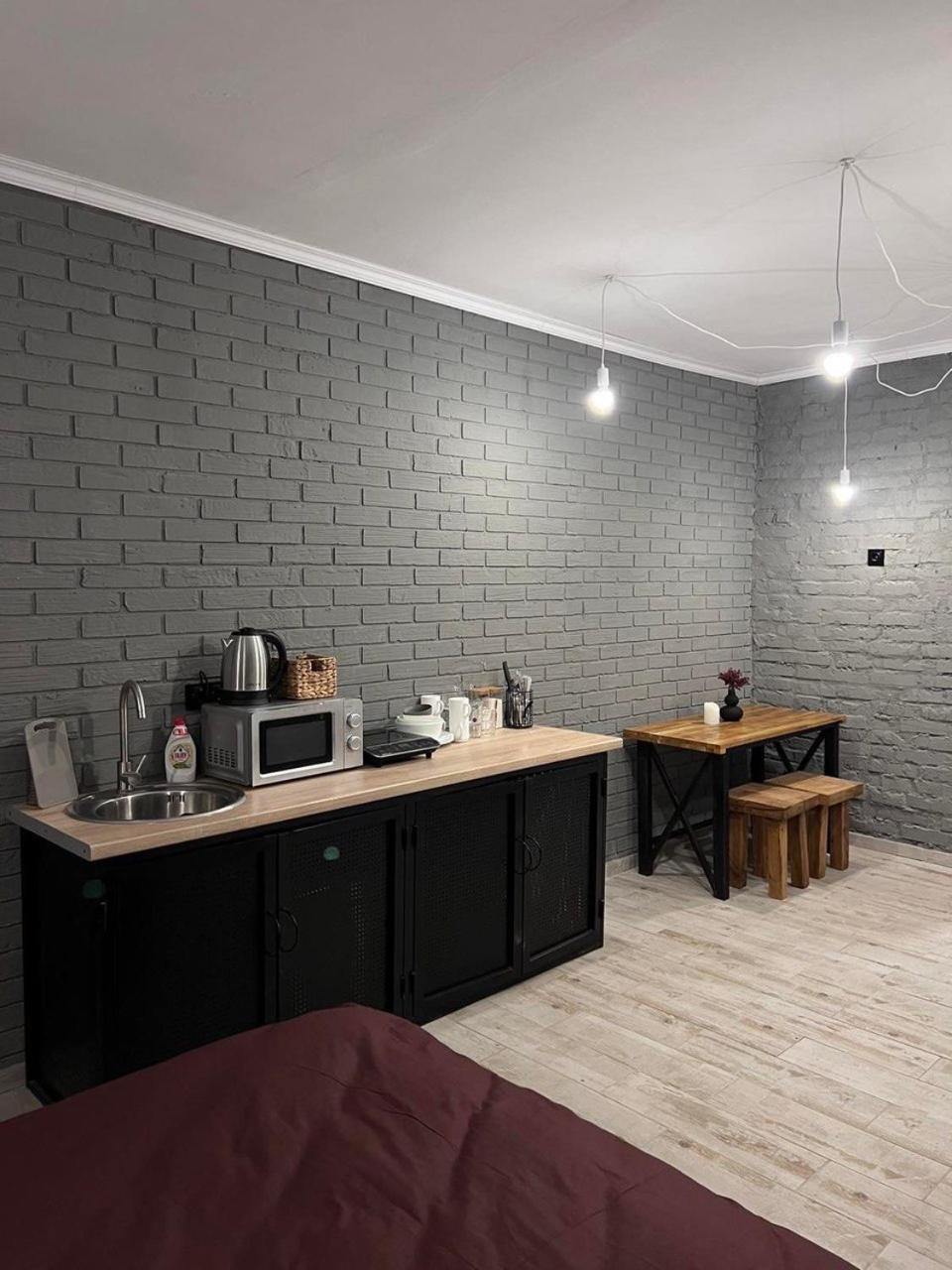Luxury Live Apartment Kamianets-Podilskyi Exterior photo